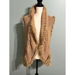 Lilly Pulitzer Camel Color Torini Vest Knit And Faux Fur XL EUC